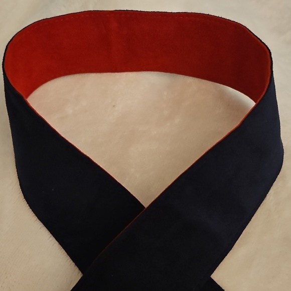 Vtg MIMI DIN 1981 Navy Blue and Red Reversible Suede Leaf Buckle Adjustable Belt